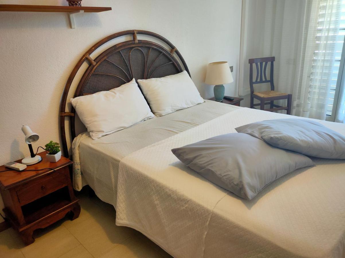 Appartamenti & Rooms Maria Villasimius Bagian luar foto
