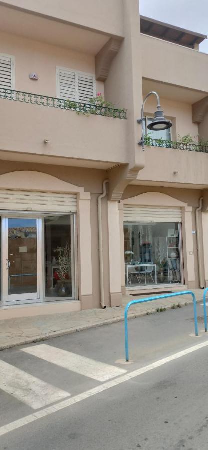 Appartamenti & Rooms Maria Villasimius Bagian luar foto